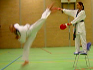 Gesprongen acteromdollyo-momdollyo door Ronald Folson